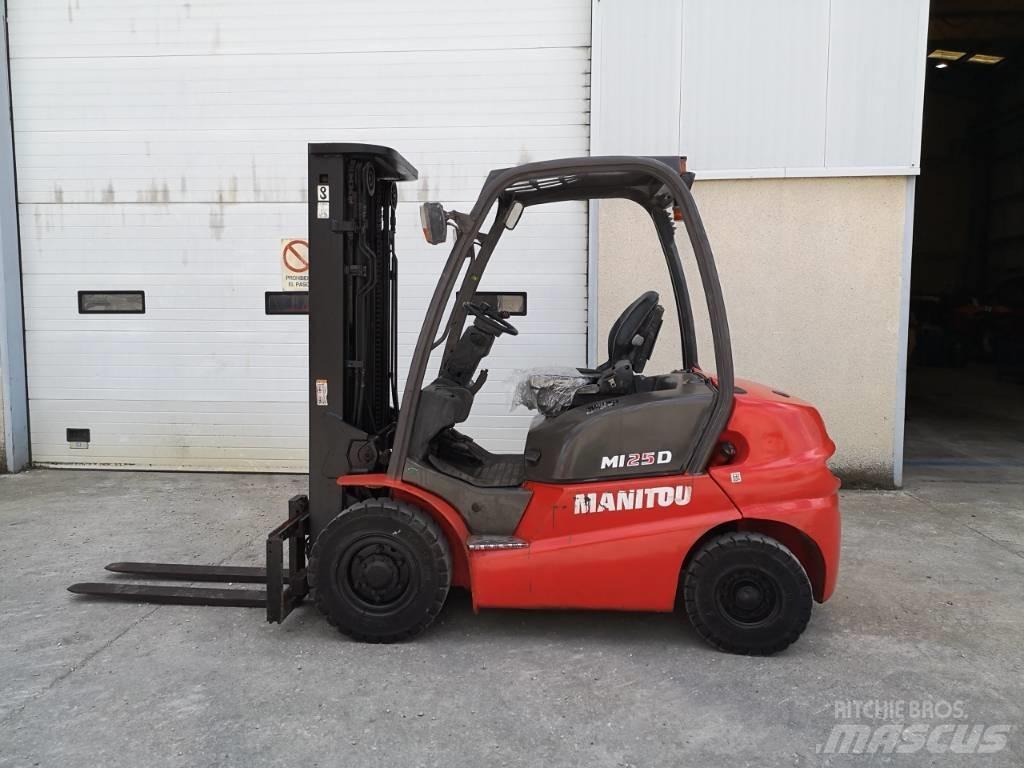 Manitou MI25D Περονοφόρα ανυψωτικά κλαρκ με φυσικό αέριο LPG