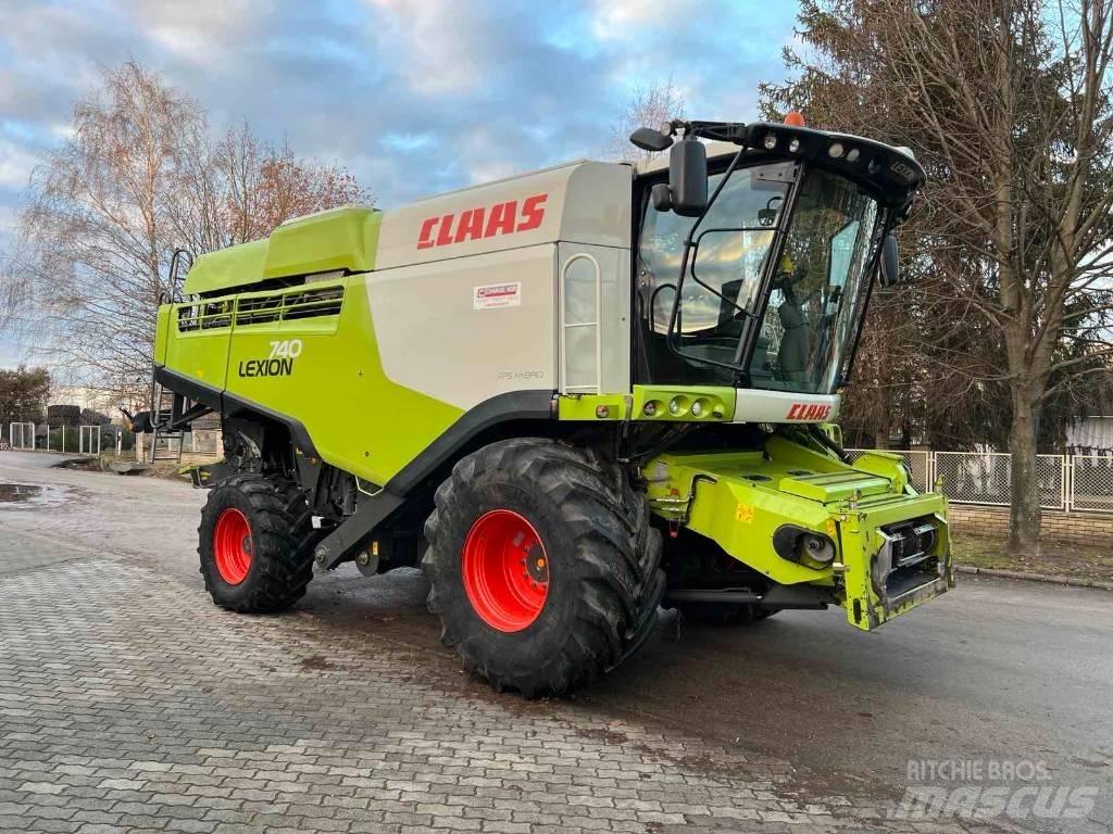 CLAAS 740 Θεριζοαλωνιστικές μηχανές