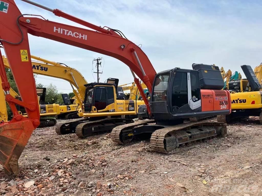 Hitachi ZX 240-3 Εκσκαφείς με ερπύστριες