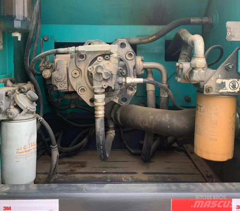 Kobelco SK200 Εκσκαφείς με ερπύστριες
