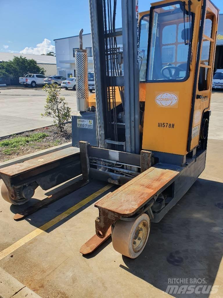 Combilift C3000 Γερανοί πλευρικής φόρτωσης εμπορευματοκιβωτίων