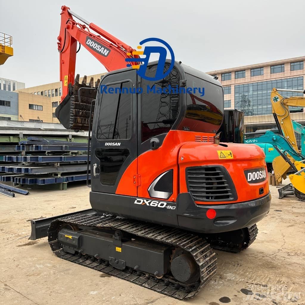 Doosan DX 60 Εκσκαφάκι (διαβολάκι) < 7t