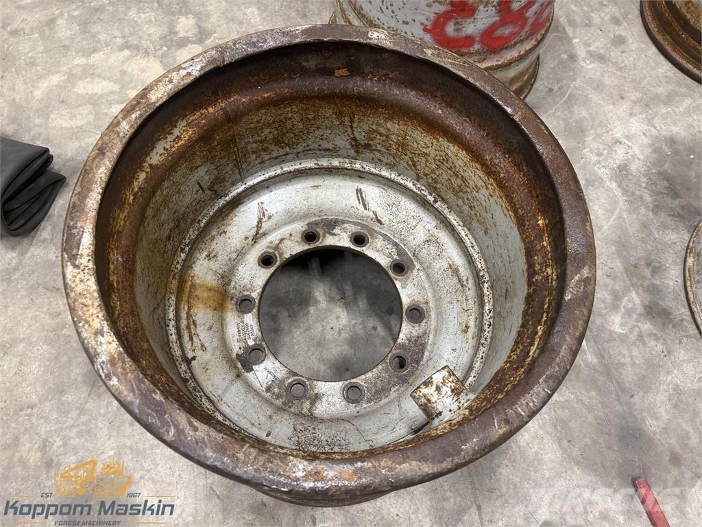 Valmet 860 24x26,5 Ελαστικά και ζάντες