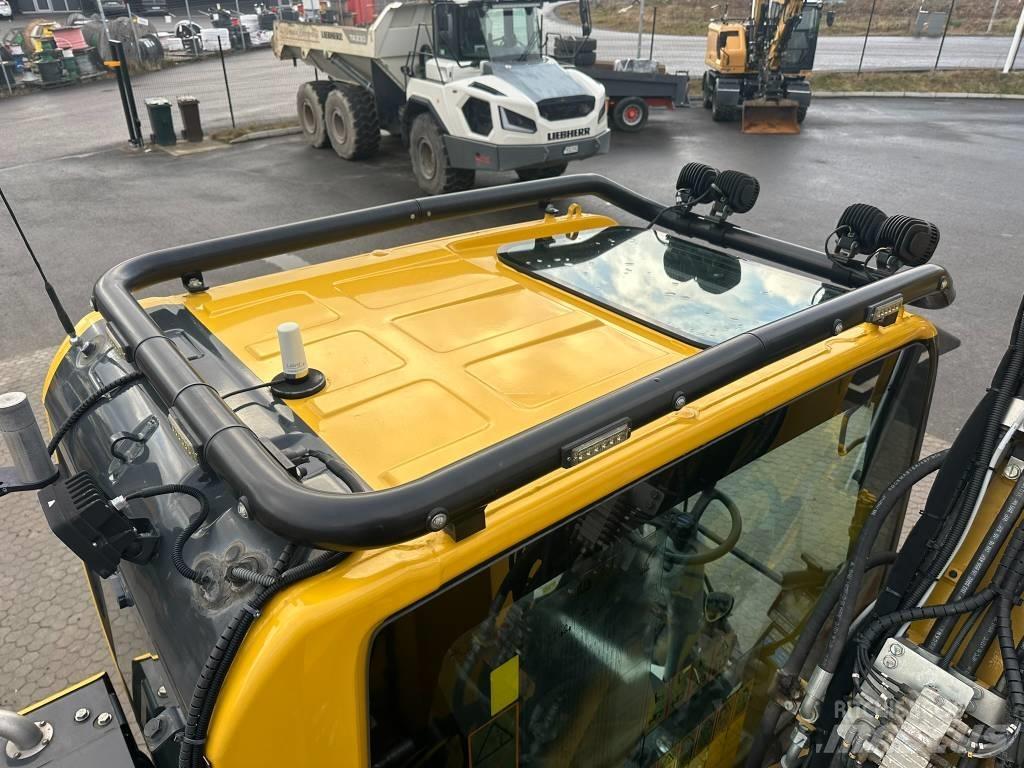 Komatsu PW 148-11 Εκσκαφείς με τροχούς - λάστιχα
