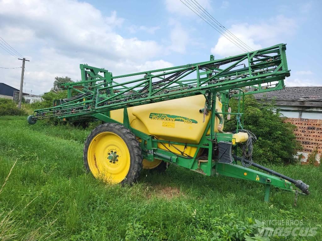 John Deere 732 Ρυμουλκούμενα ψεκαστικά