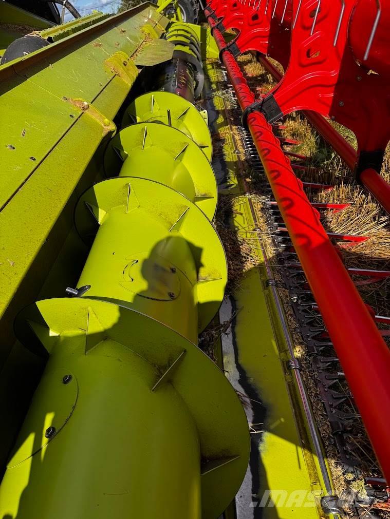 CLAAS Lexion 6700 Θεριζοαλωνιστικές μηχανές