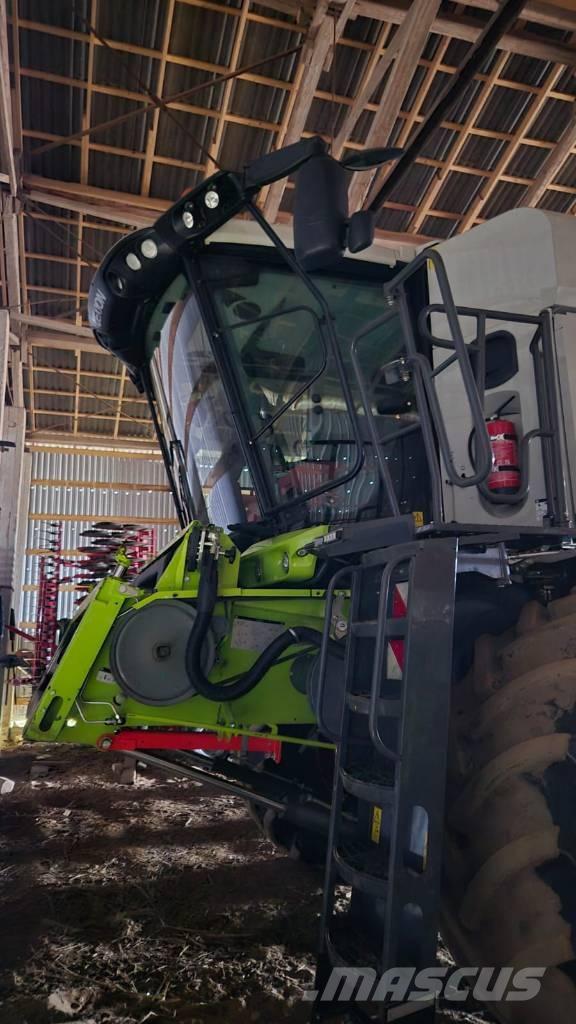 CLAAS Lexion 6700 Θεριζοαλωνιστικές μηχανές