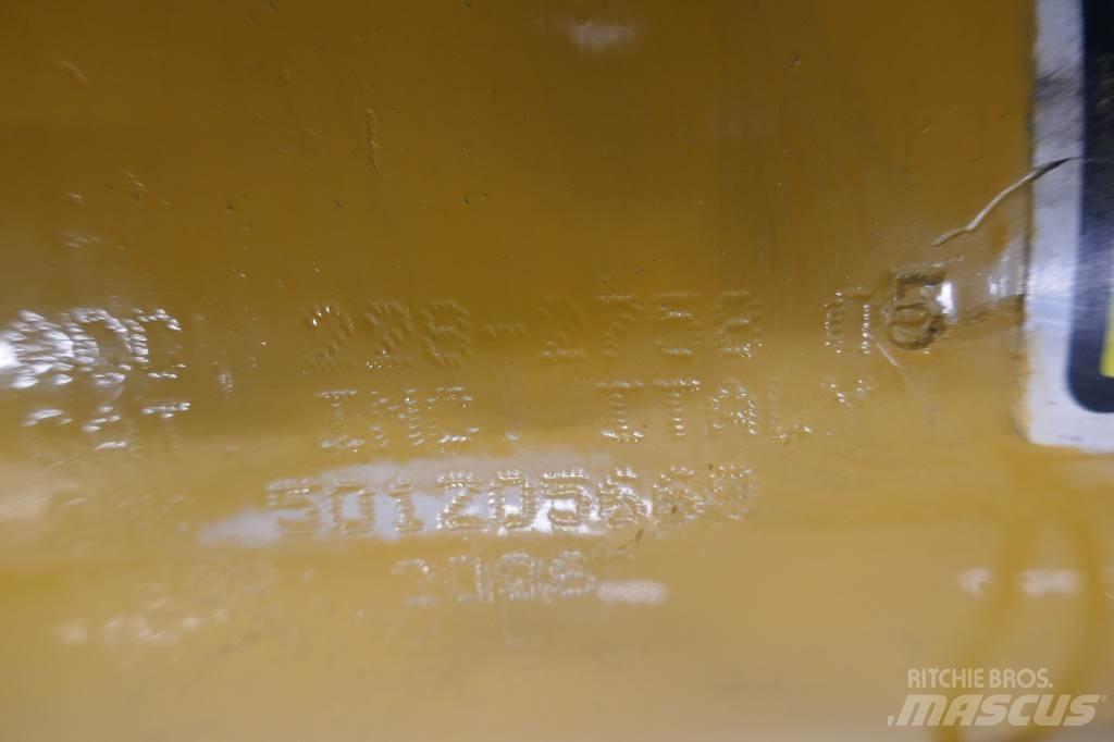  Cylinder CAT 735 Υδραυλικά