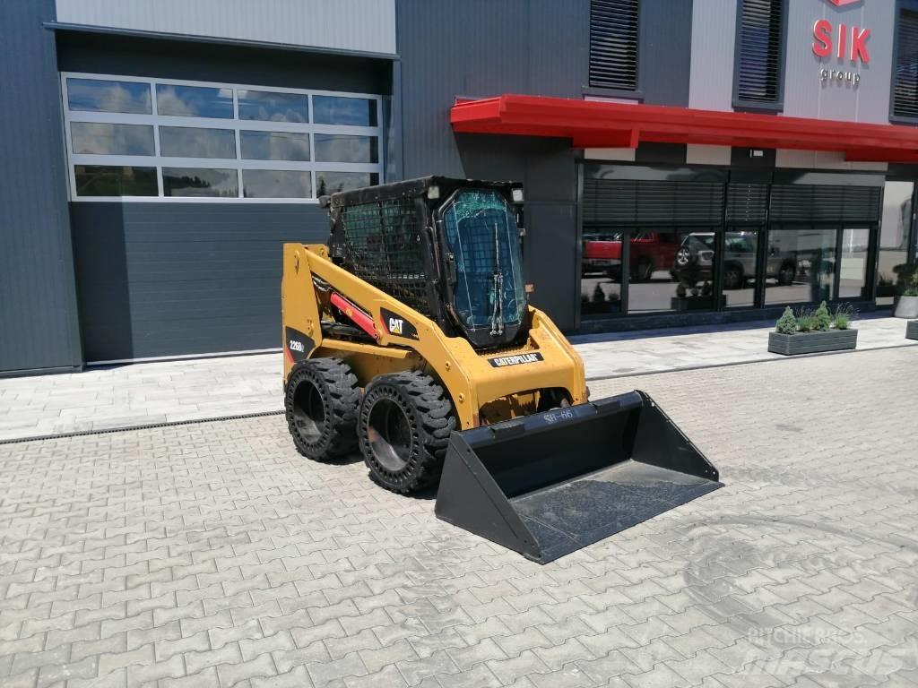 CAT 226 B 3 Φορτωτάκια