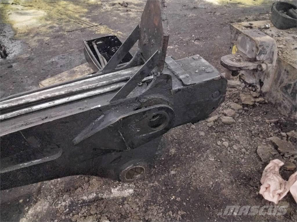 Valmet CRF14 Γερανοί προωθητικοί
