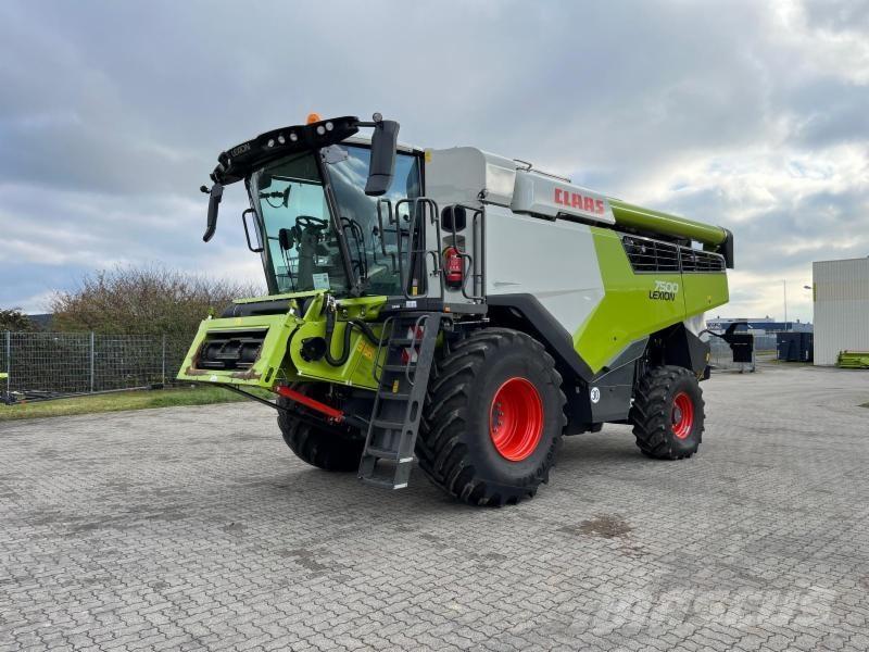 CLAAS LEXION 7500 Θεριζοαλωνιστικές μηχανές