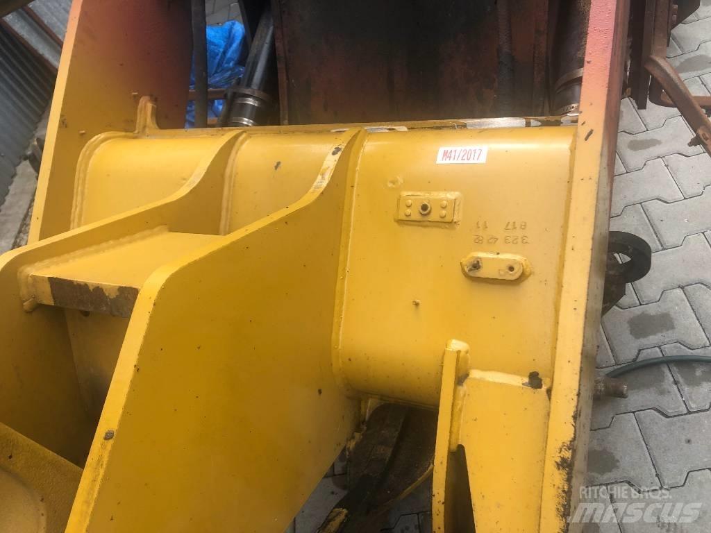 CAT 906 ramiona Σασί - πλαίσιο