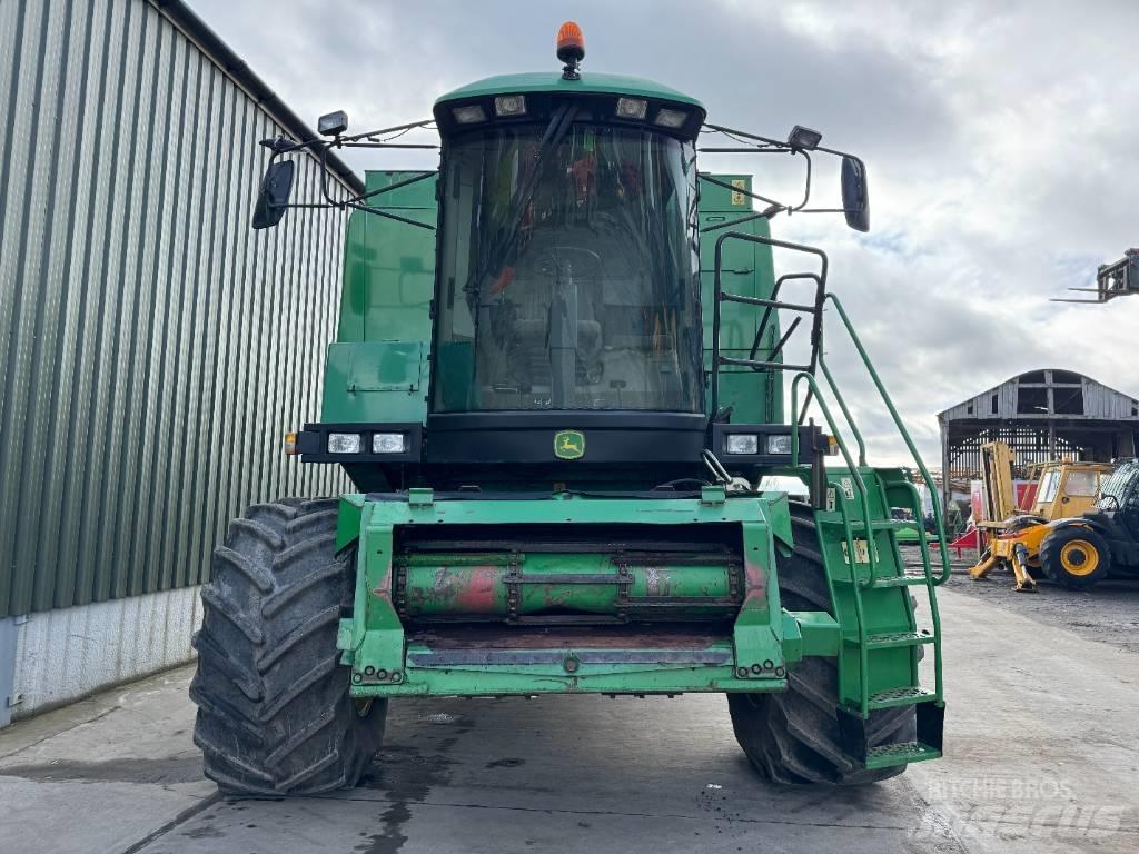 John Deere 1550 WTS Θεριζοαλωνιστικές μηχανές