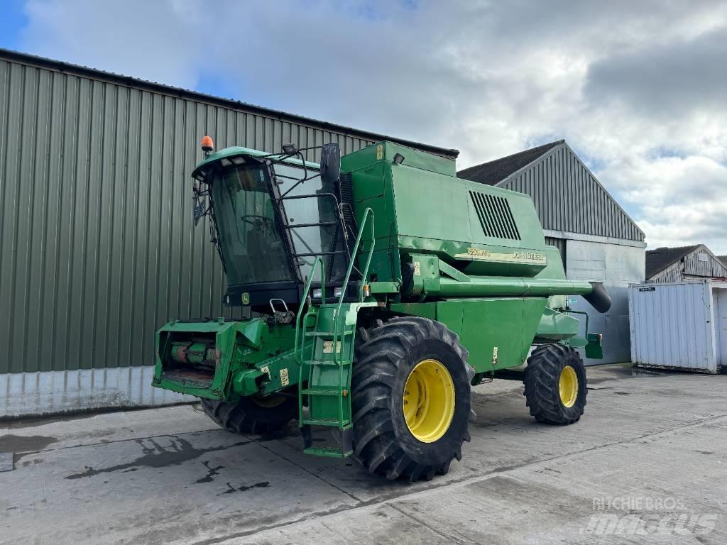 John Deere 1550 WTS Θεριζοαλωνιστικές μηχανές