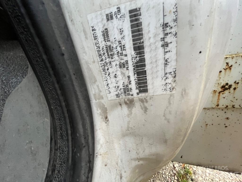 Ford F 750 Εναέριες πλατφόρμες τοποθετημένες σε φορτηγό