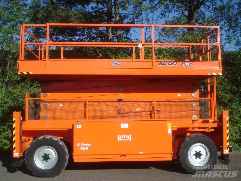 JLG 210-25 Ανυψωτήρες ψαλιδωτής άρθρωσης