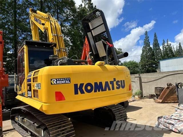 Komatsu PC 200-8 Εκσκαφείς με ερπύστριες