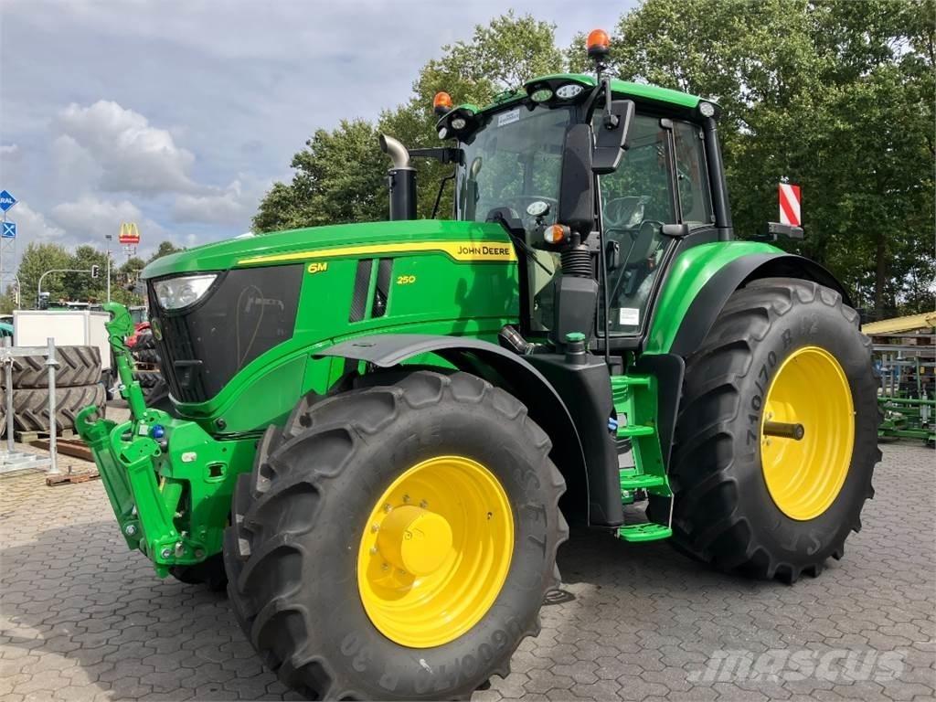 John Deere 6M250 Τρακτέρ