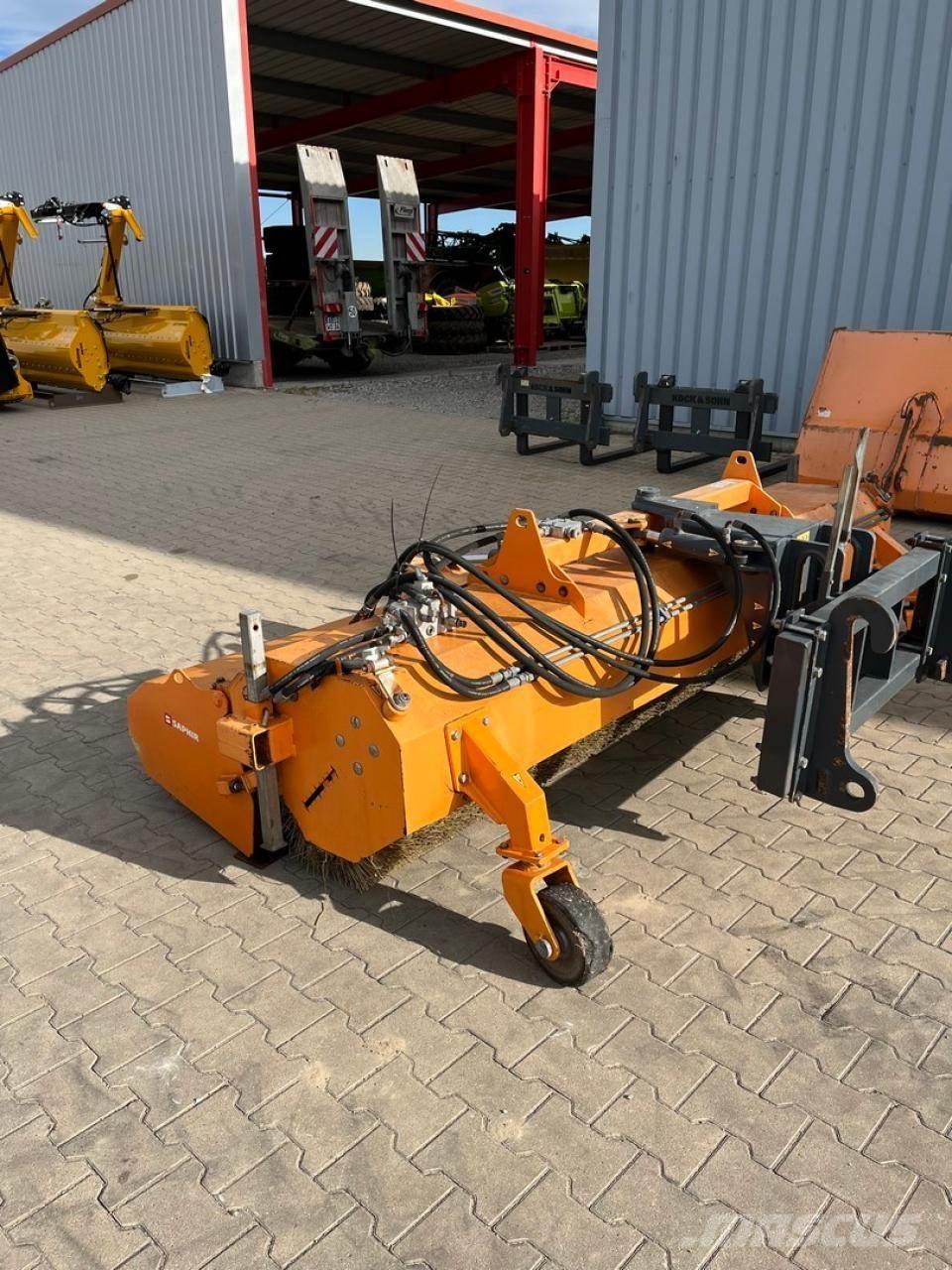 Saphir PKM 29 Σκούπες