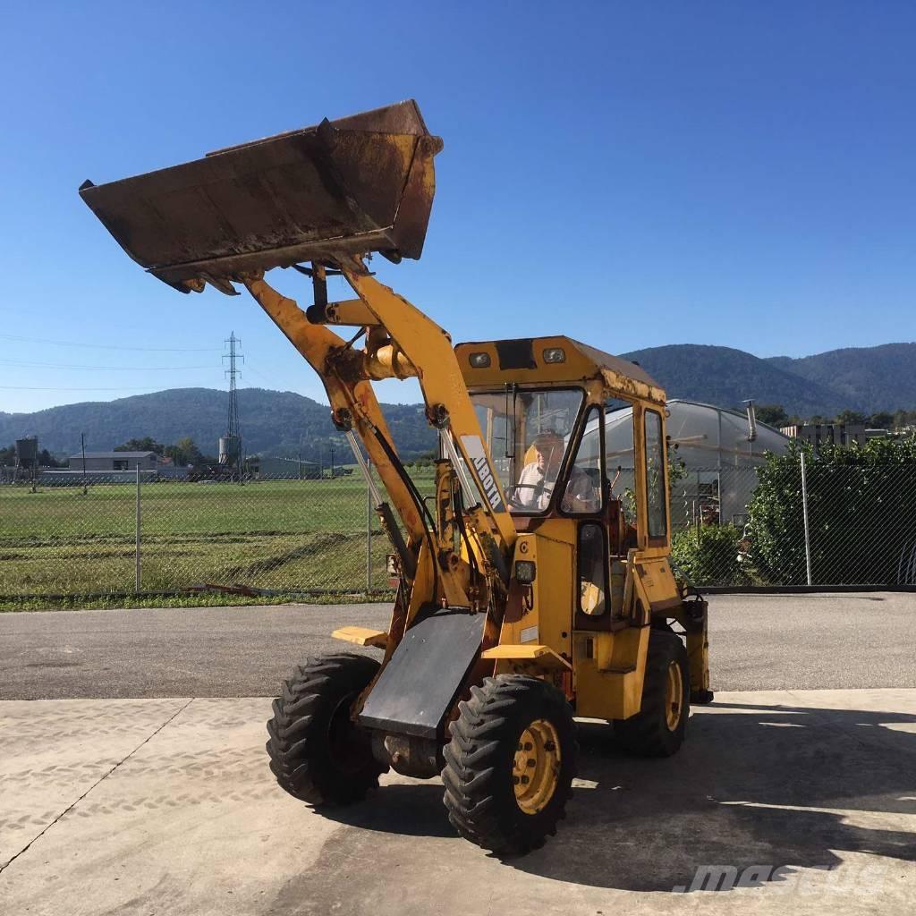 Kubota R 400 Εκσκαφείς Φορτωτές τύπου JCB