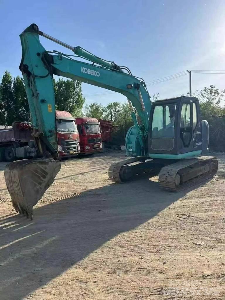Kobelco SK135 Εκσκαφείς με ερπύστριες