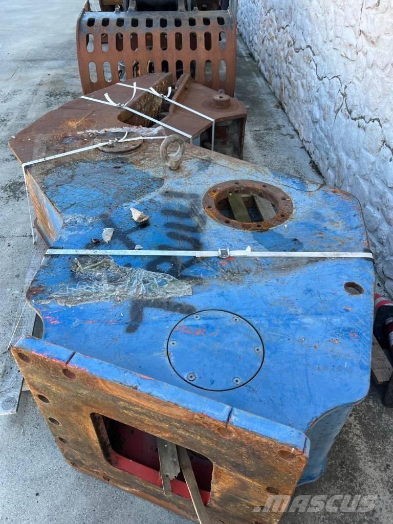 Rammer RB 42 Αρπάγες