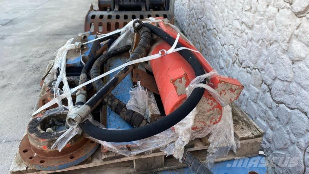 Rammer RB 42 Αρπάγες