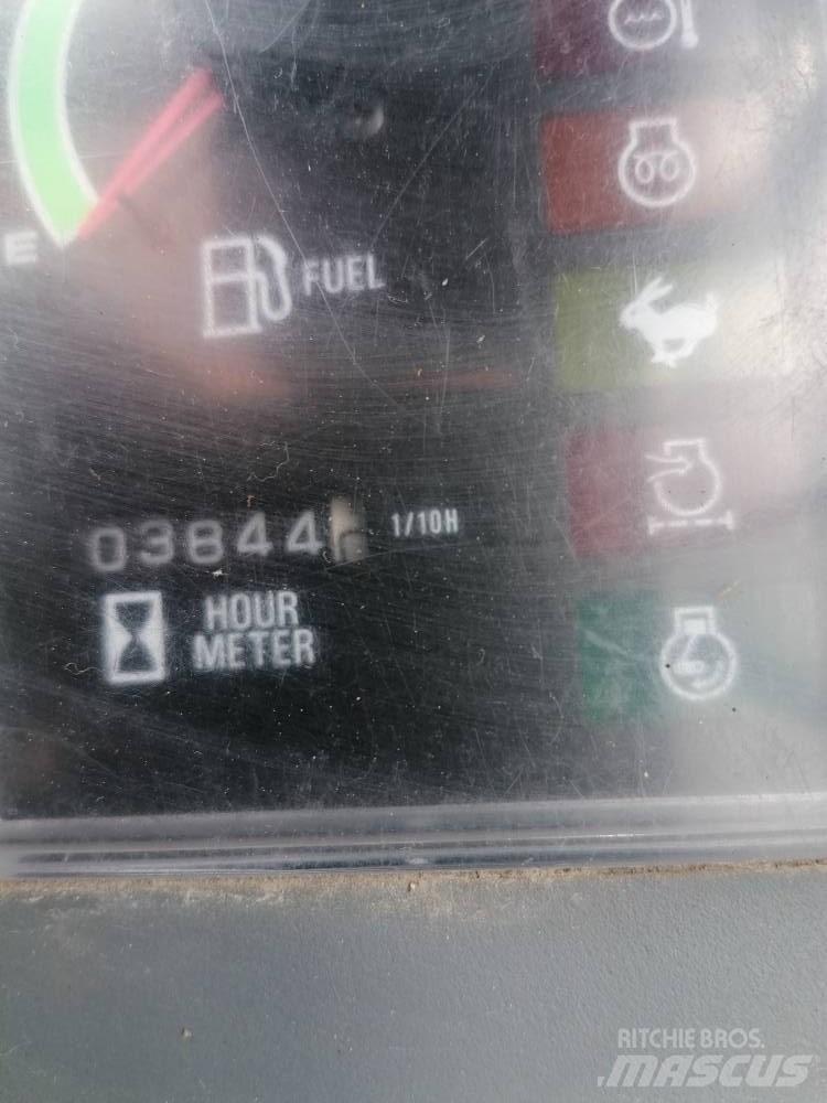 Takeuchi TB153FR Εκσκαφάκι (διαβολάκι) < 7t
