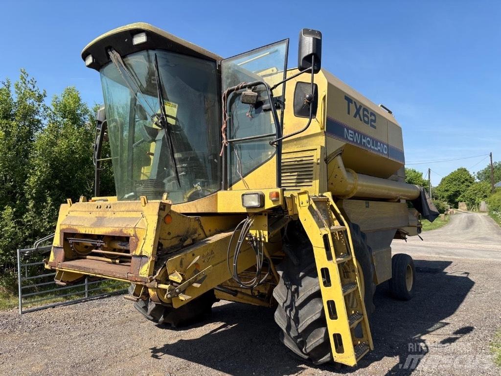 New Holland TX 62 Θεριζοαλωνιστικές μηχανές