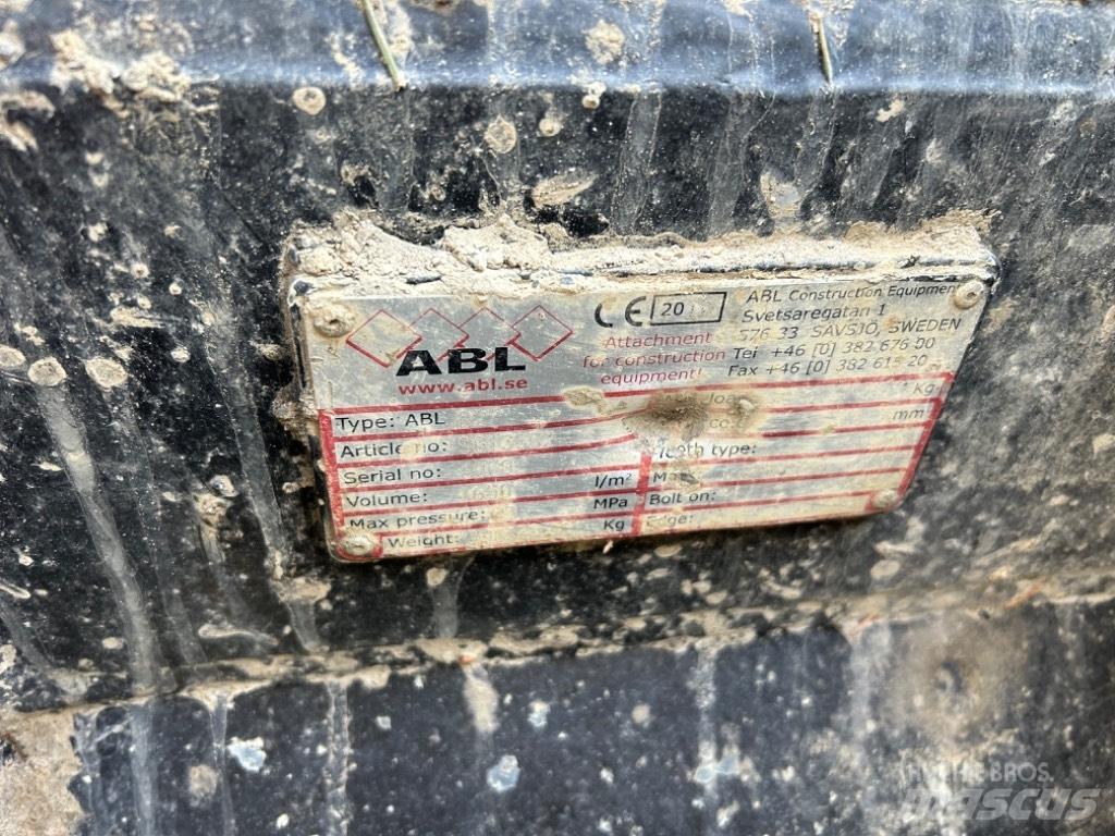 ABL S70 Κουβάδες