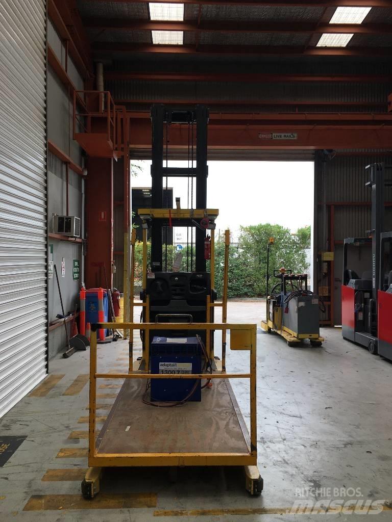 Hyster R30XMF2 Περονοφόρο ανυψωτικό συλλογής παραγγελιών μεγάλου ύψους