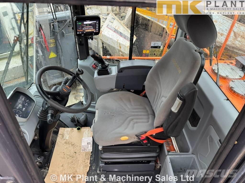 Doosan DL 320-7 Φορτωτές με λάστιχα (Τροχοφόροι)