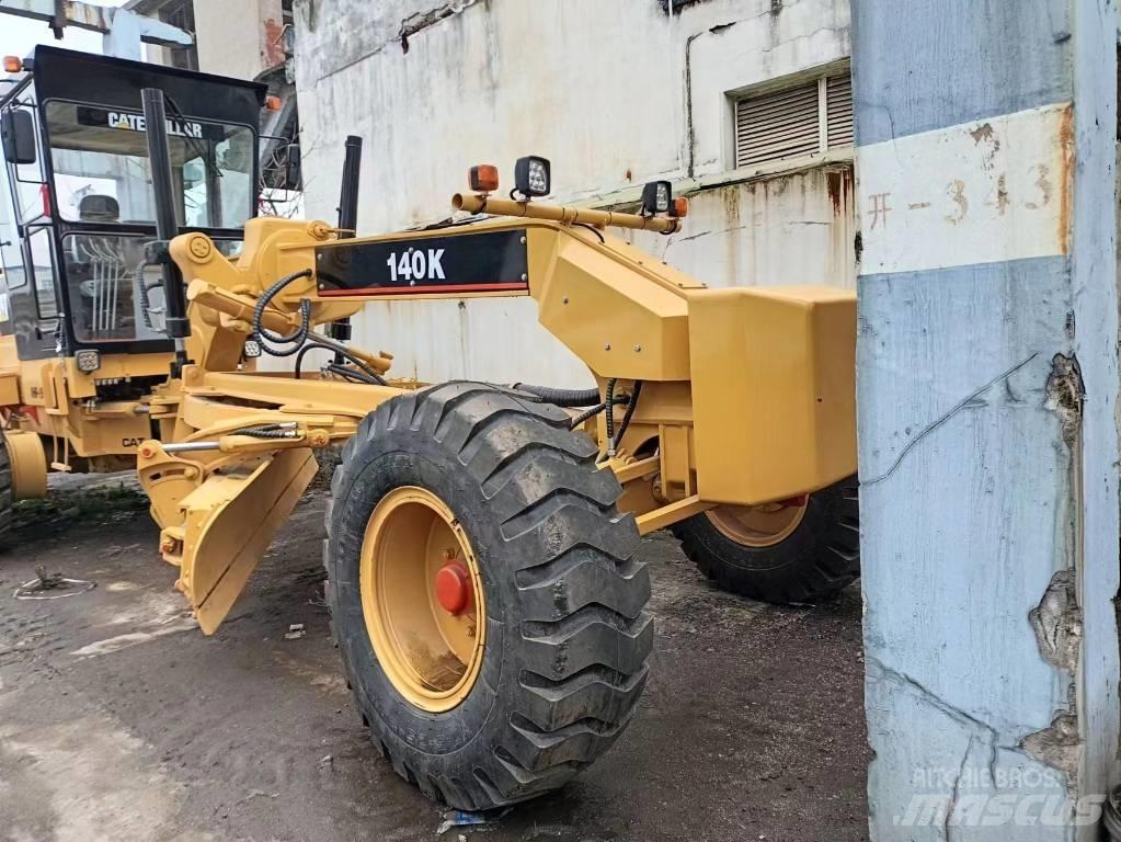 CAT 140 H Γκρέιντερς
