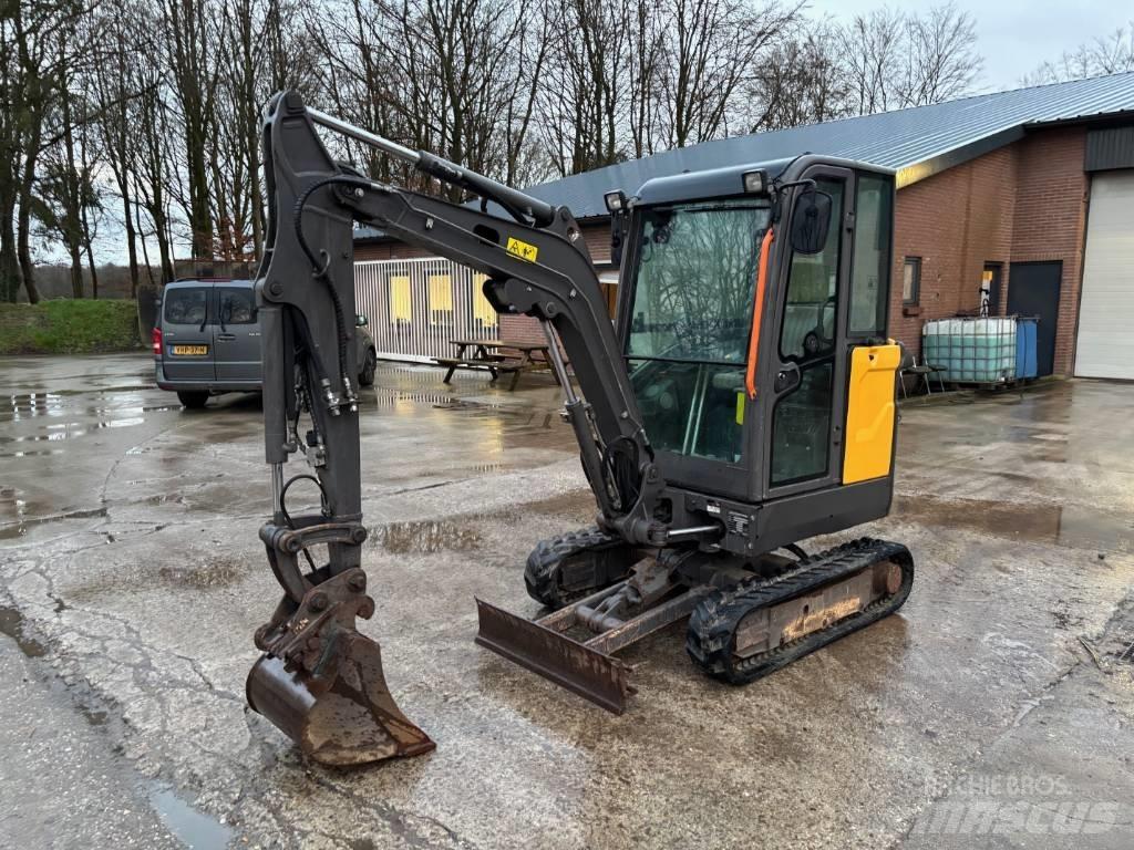 Volvo EC 20 E Εκσκαφάκι (διαβολάκι) < 7t