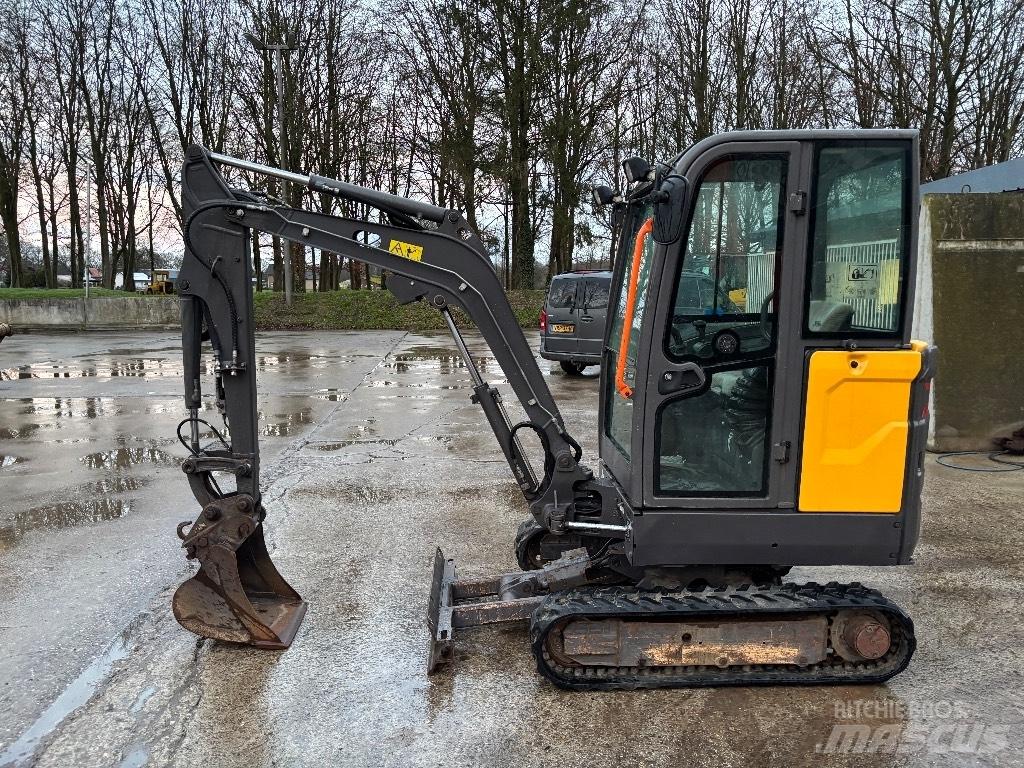 Volvo EC 20 E Εκσκαφάκι (διαβολάκι) < 7t