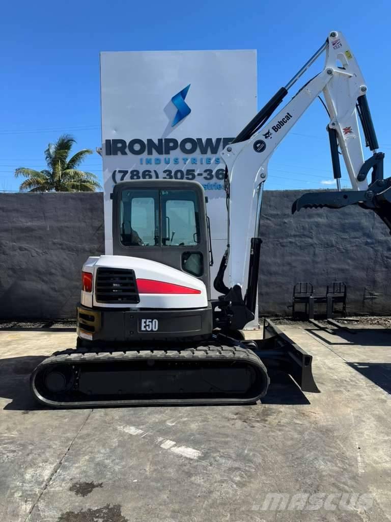 Bobcat E 50 Εκσκαφάκι (διαβολάκι) < 7t