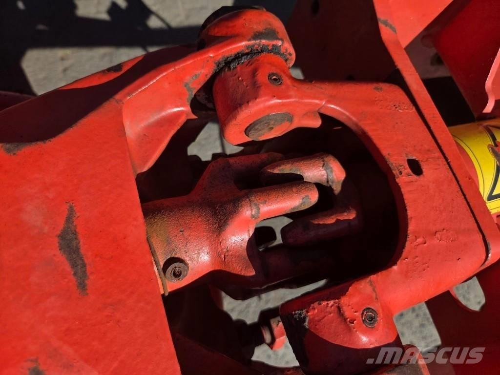 Kuhn GF 7601 MHO Τσουγκράνες και χορτοξηραντικές μηχανές