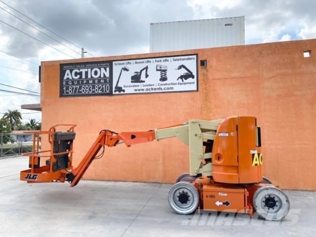 JLG E 300 AJP Κατασκευές - Άλλα