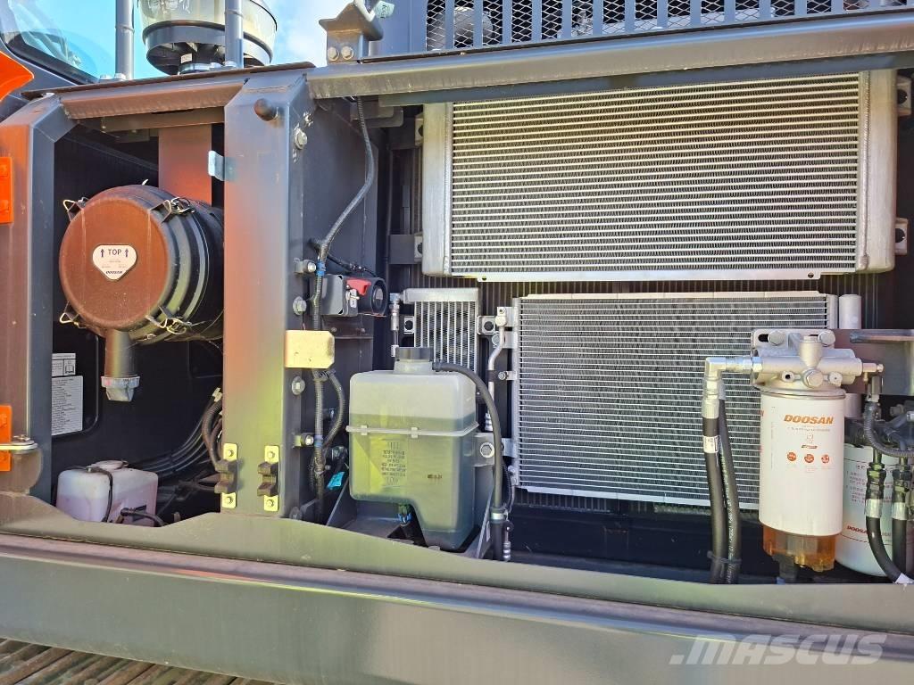 Develon DX225LC-7 Εκσκαφείς με ερπύστριες