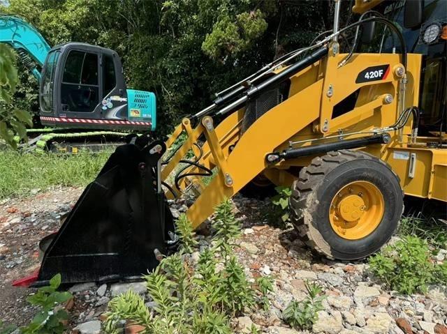CAT 420 F Εκσκαφείς Φορτωτές τύπου JCB