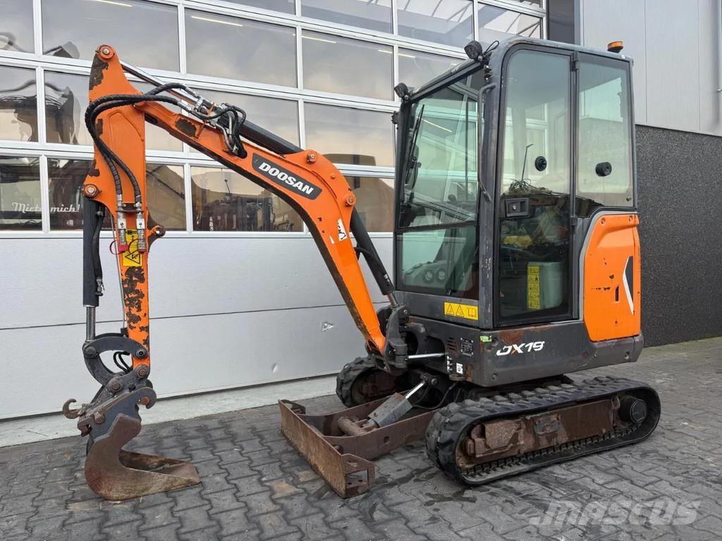 Doosan DX19 Εκσκαφάκι (διαβολάκι) < 7t