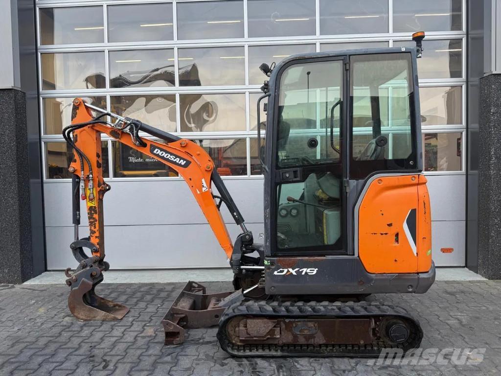 Doosan DX19 Εκσκαφάκι (διαβολάκι) < 7t