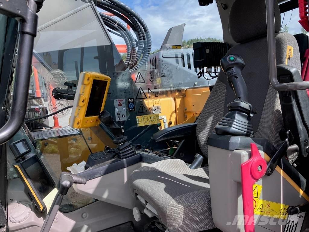 Volvo ECR 235 E Εκσκαφείς με ερπύστριες
