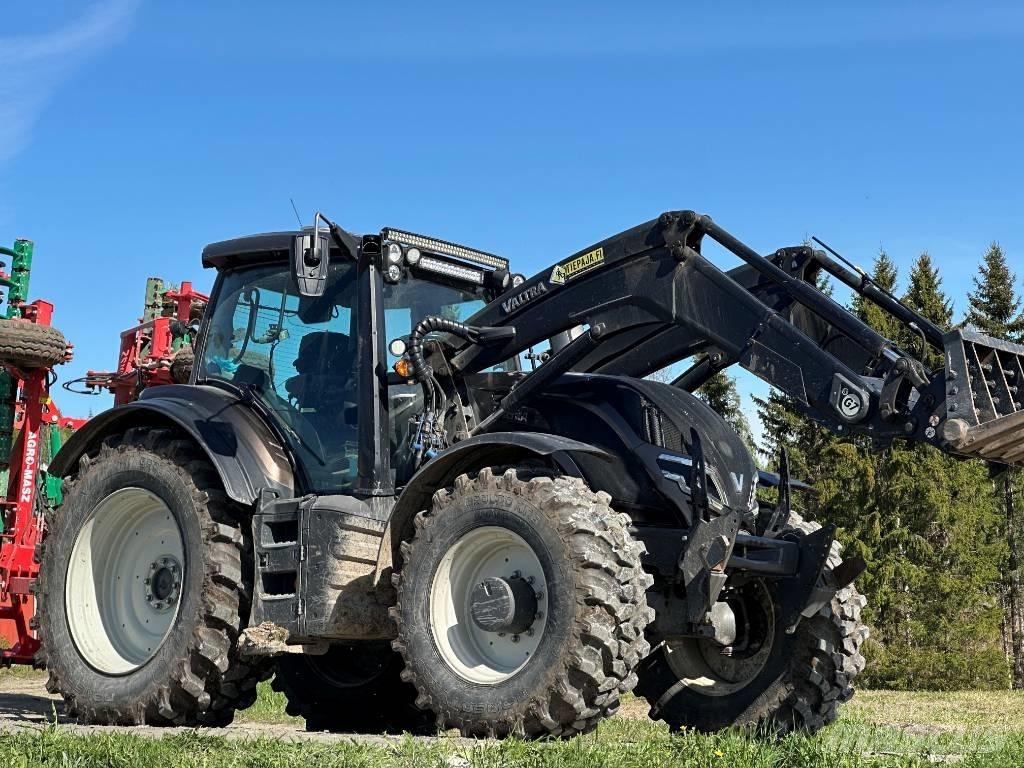 Valtra T 255 Versu Τρακτέρ