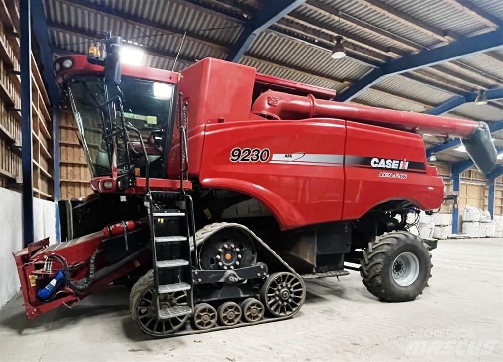 Case IH 9230 Θεριζοαλωνιστικές μηχανές