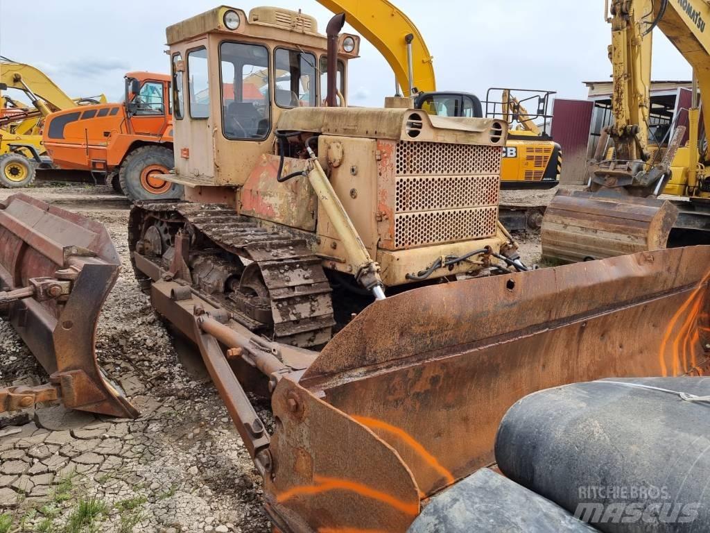 CAT T 130 Μπουλντόζες με ερπύστριες