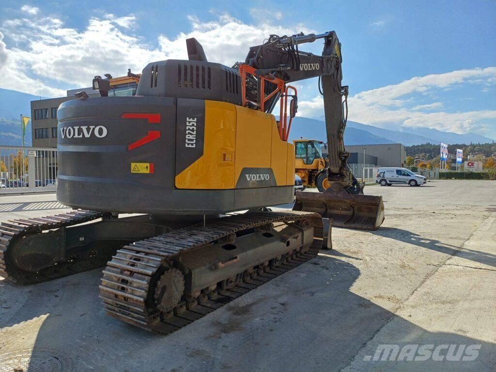 Volvo ECR235EL Εκσκαφείς με ερπύστριες