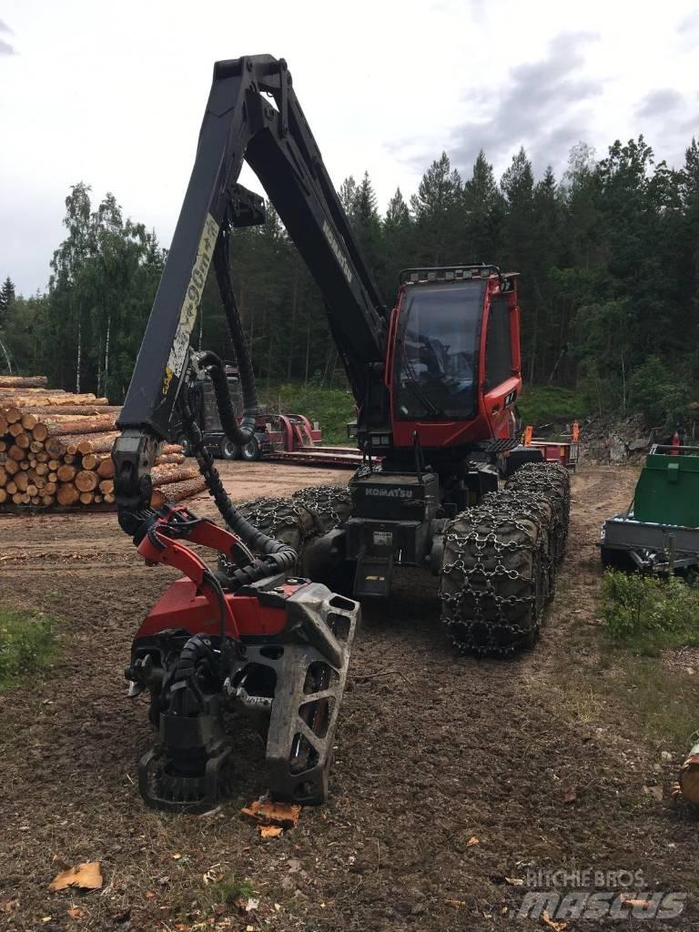 Komatsu 931 XC Θεριζοαλωνιστικές μηχανές