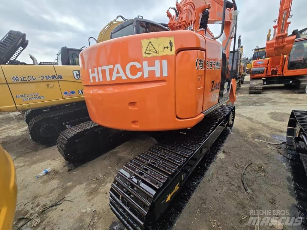 Hitachi ZX 135 US Εκσκαφείς με ερπύστριες