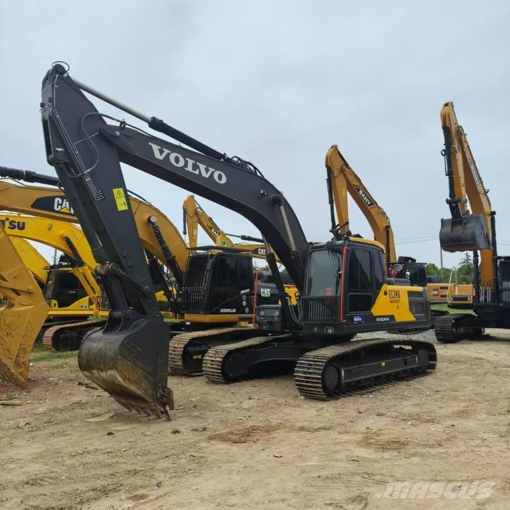 Volvo EC 240 Εκσκαφείς με ερπύστριες